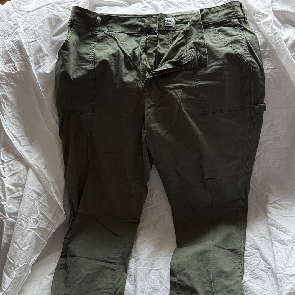 Women's Olive Cargo Pants